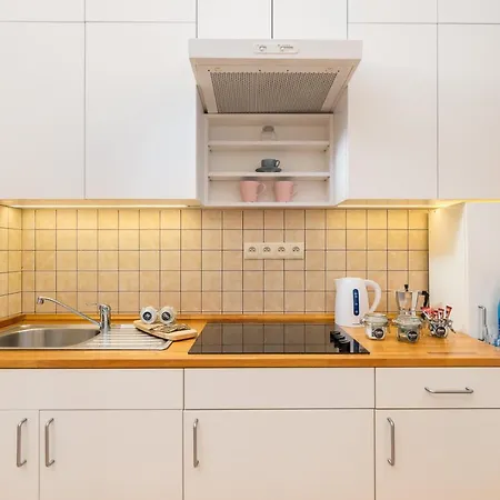 Appartement Rent Like - Hoza 27a *